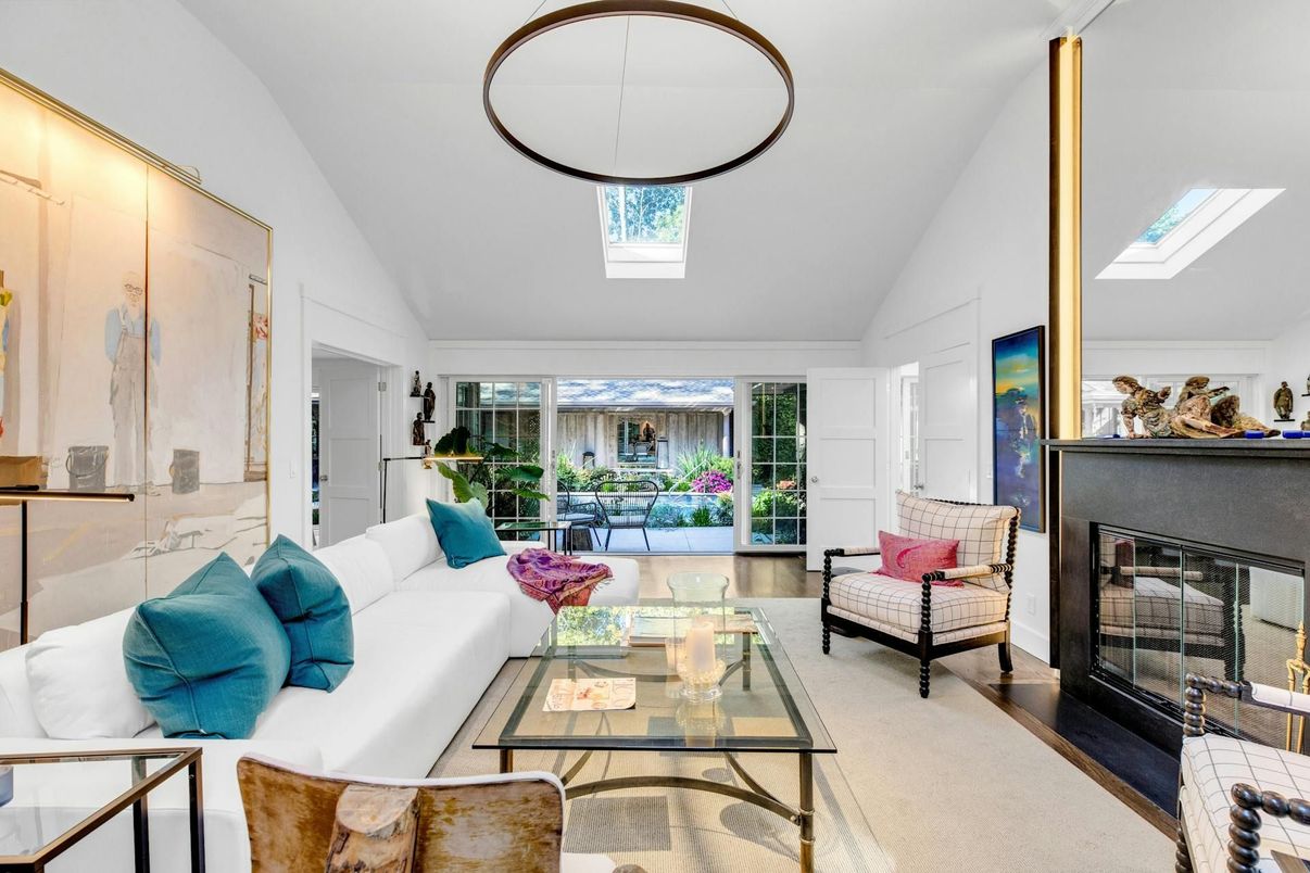 Fireplace, Interior, Living room