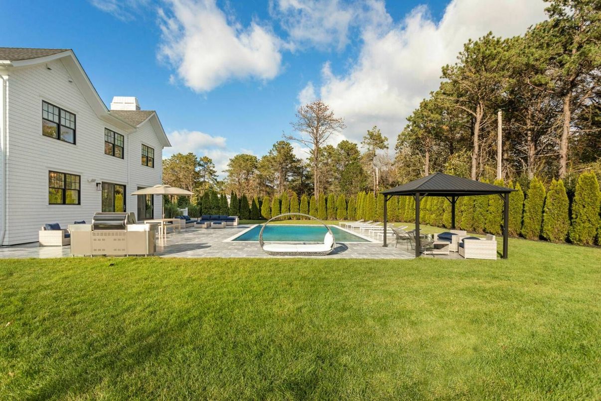 Backyard, Exterior, Pool
