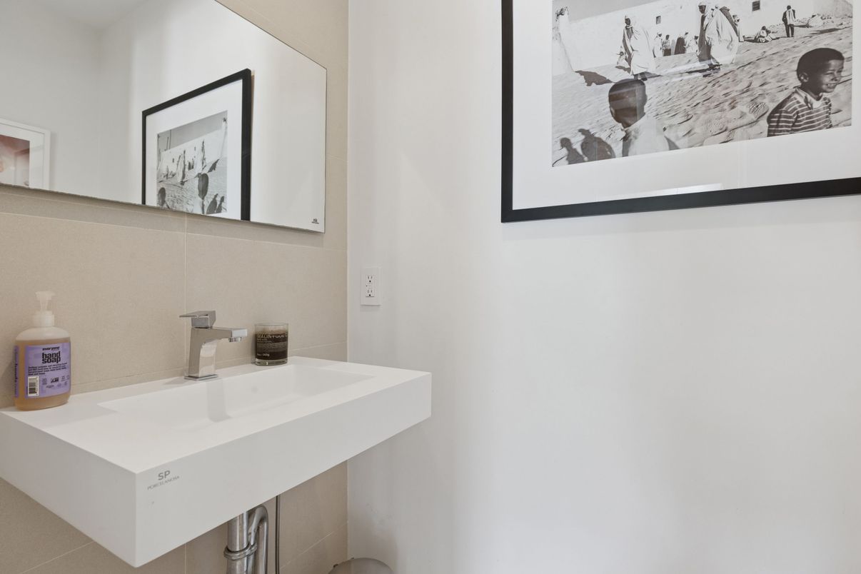 Bathroom, Interior