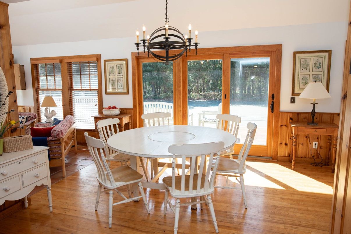 Chandelier, Dining room, Interior, Wood Texture Flooring