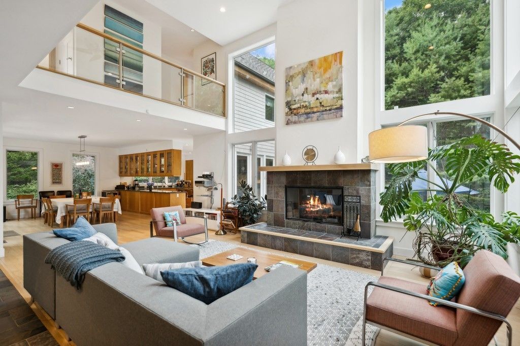 Dining room, Fireplace, Interior, Living room, Pendant Lights, Recessed Lighting, Wood Texture Flooring