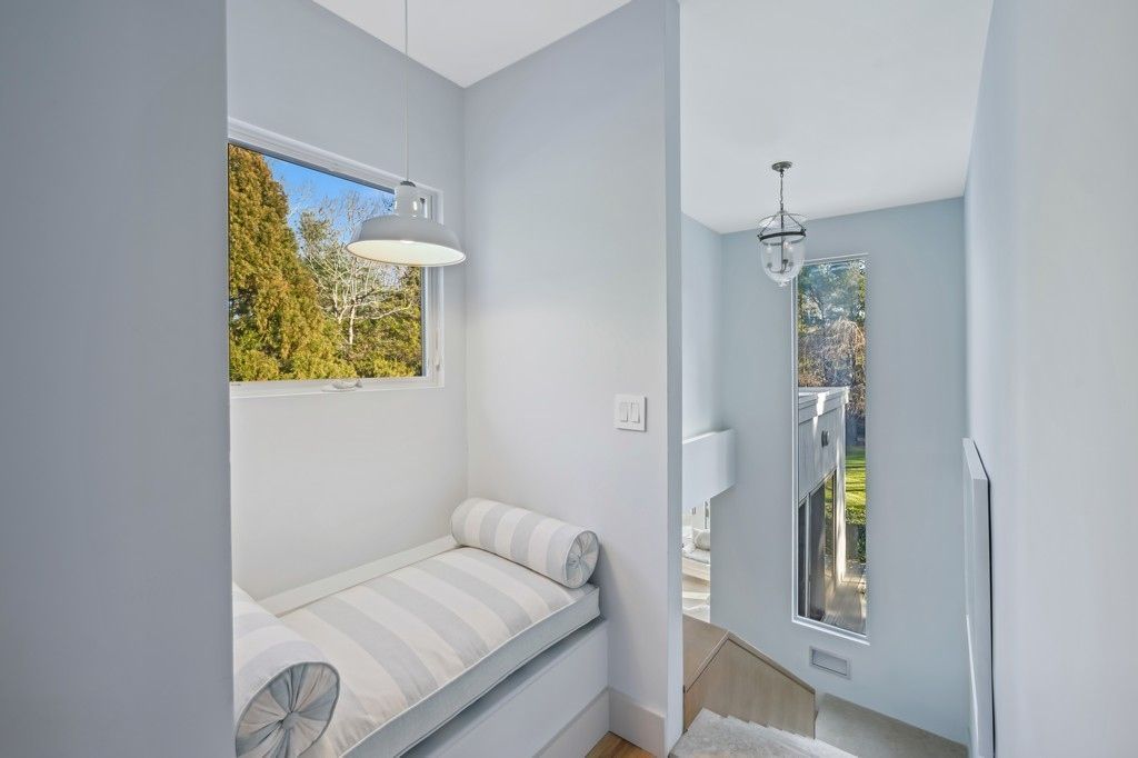 Bedroom, Interior, Pendant Lights