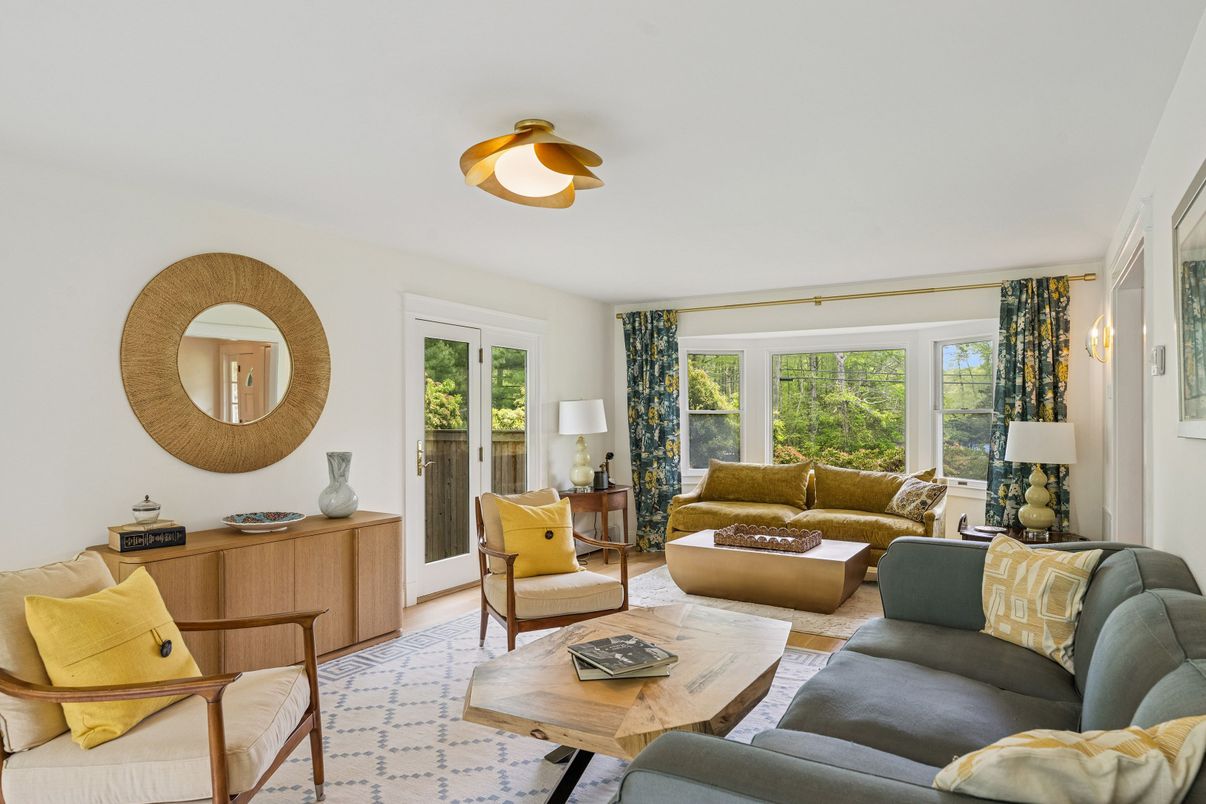 Interior, Living room