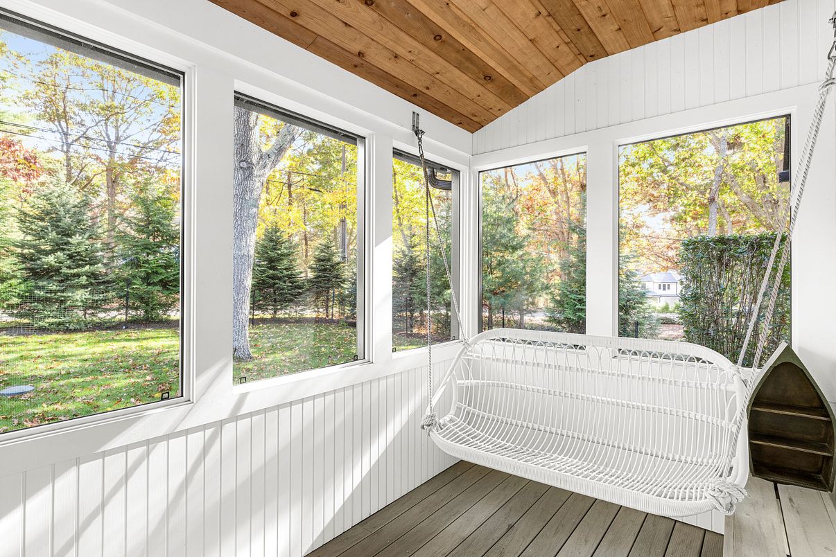 Interior, Sun Room, Wooden Ceilings, Wood Texture Flooring