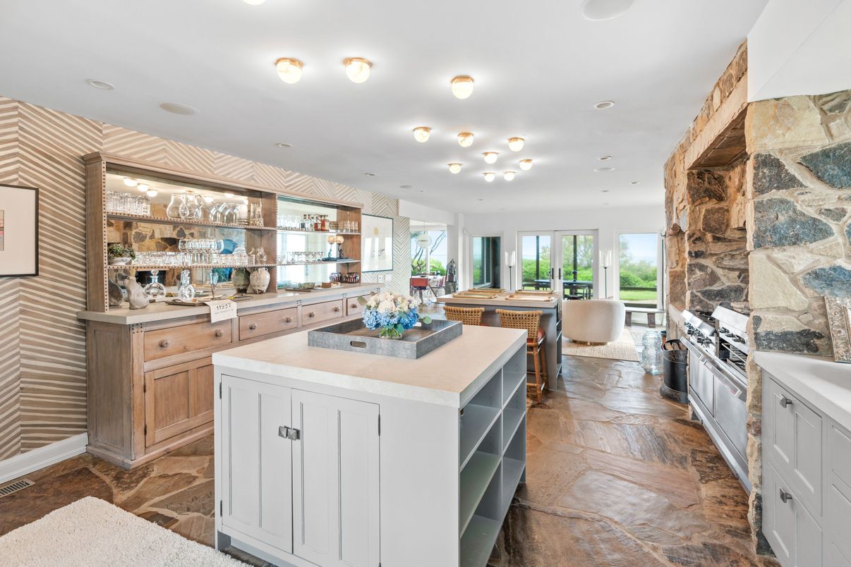 Dining room, Interior, Kitchen, Recessed Lighting, Stone Walls