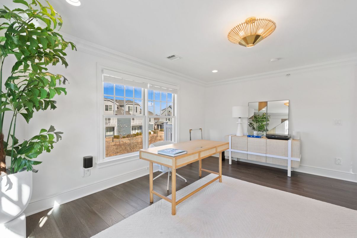 Interior, Recessed Lighting, Water, Wood Texture Flooring