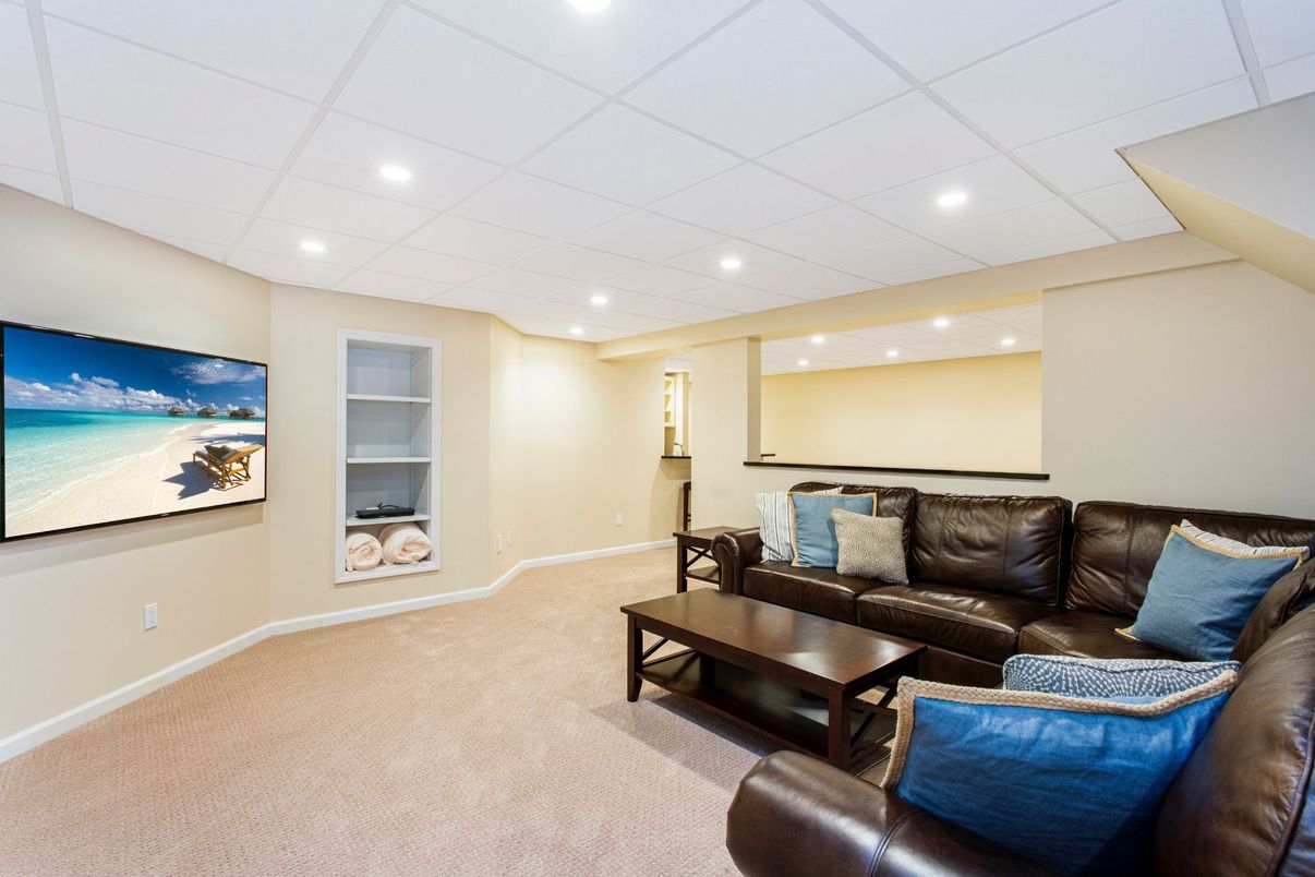 Interior, Living room, Recessed Lighting