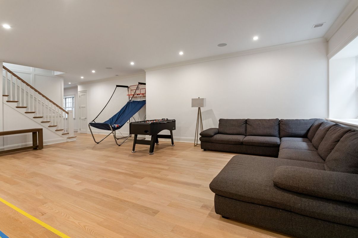Game Room, Interior, Living room, Recessed Lighting, Wood Texture Flooring