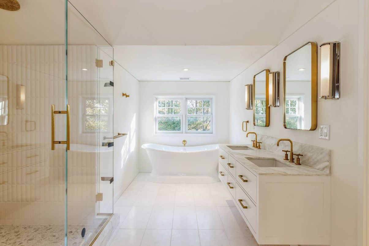 Bathroom, Dual Sink Vanities, Free Standing Baths, Glass Shower, Interior, Recessed Lighting