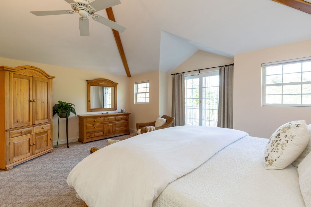 Bedroom, Interior, Wooden Beams