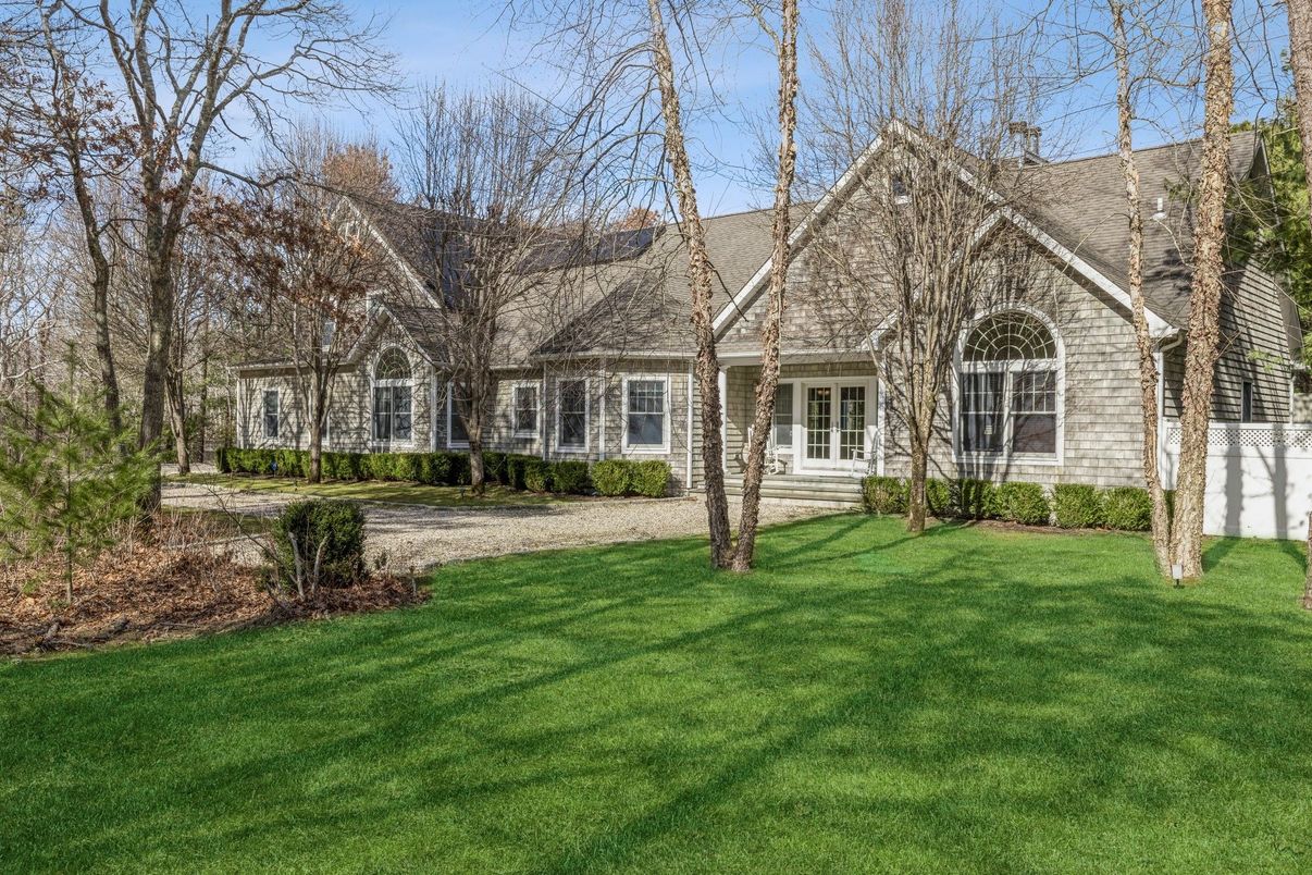 Backyard, Exterior, Facade, Brick Traditional