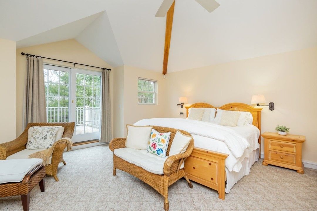 Bedroom, Interior, Wooden Beams