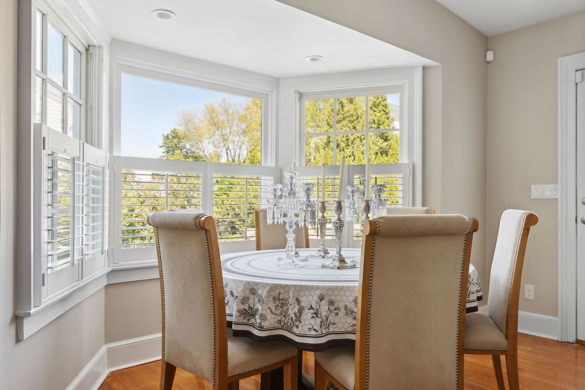 Dining room, Interior, Recessed Lighting, Wood Texture Flooring
