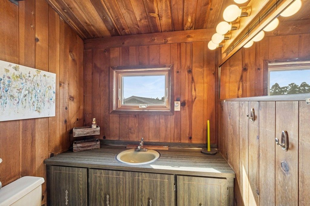 Bathroom, Interior, Wooden Ceilings, Wood Texture Flooring, Wooden Walls