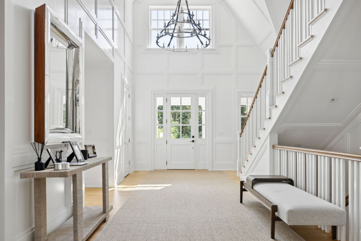Chandelier, Interior, Pendant Lights