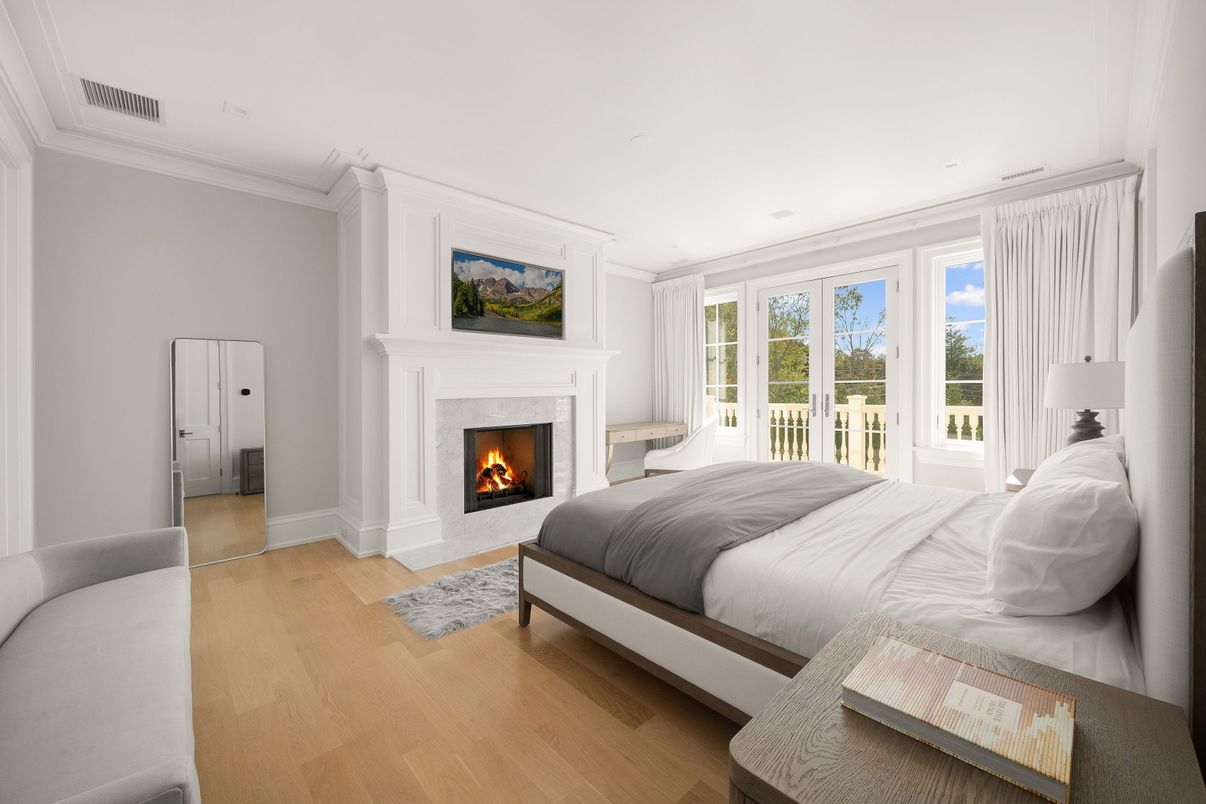 Bedroom, Fireplace, Interior, Recessed Lighting, Wood Texture Flooring