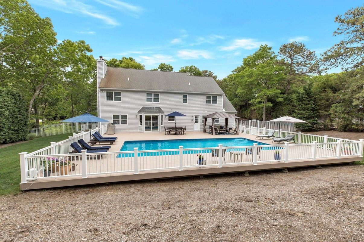 Backyard, Exterior, Pool