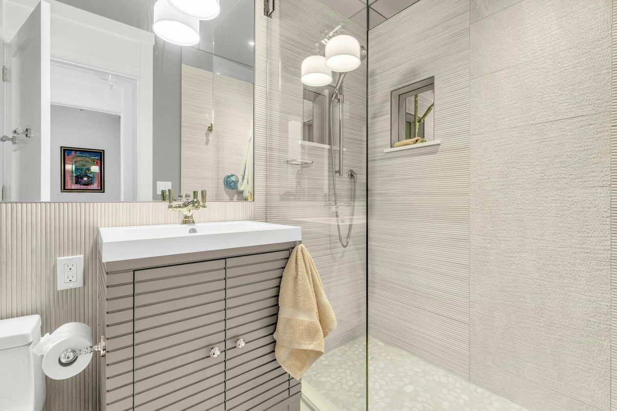 Bathroom, Glass Shower, Interior, Pendant Lights