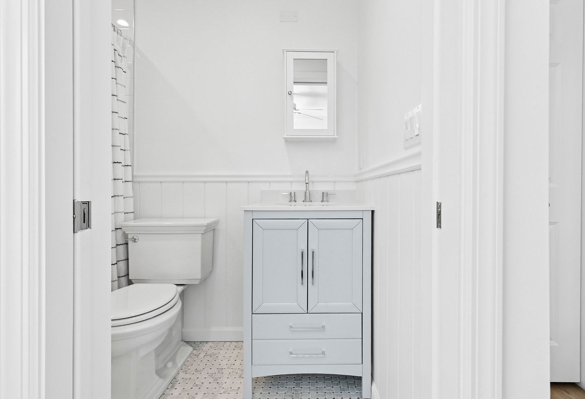 Bathroom, Interior