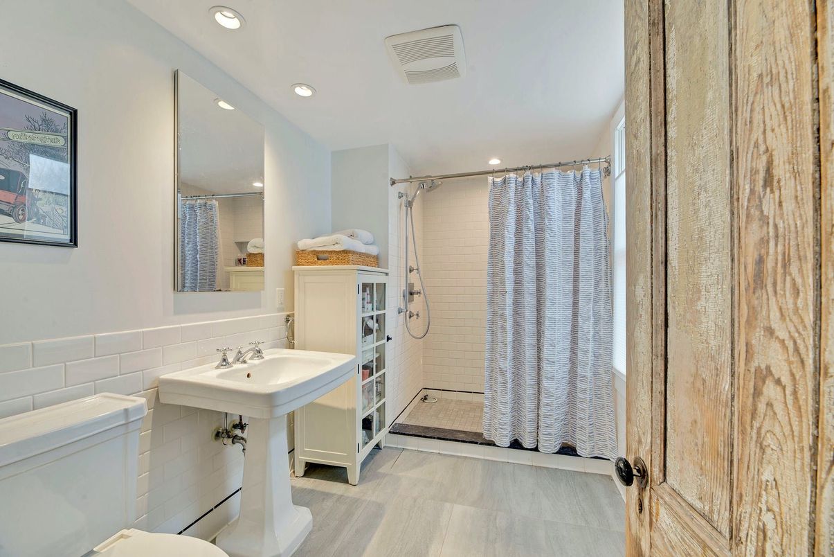 Bathroom, Interior, Recessed Lighting, Wood Texture Flooring