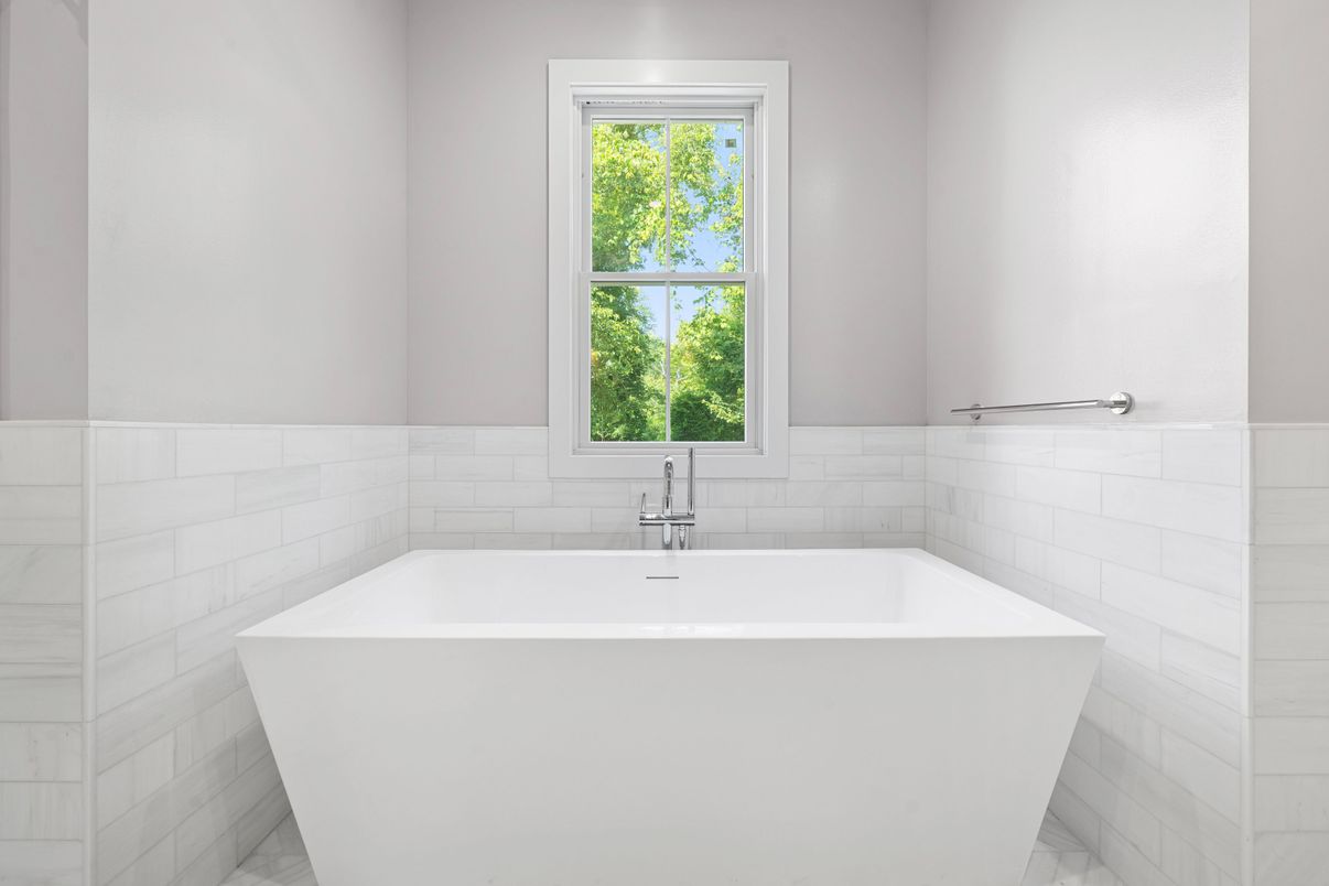 Bathroom, Free Standing Baths, Interior, Marble Walls