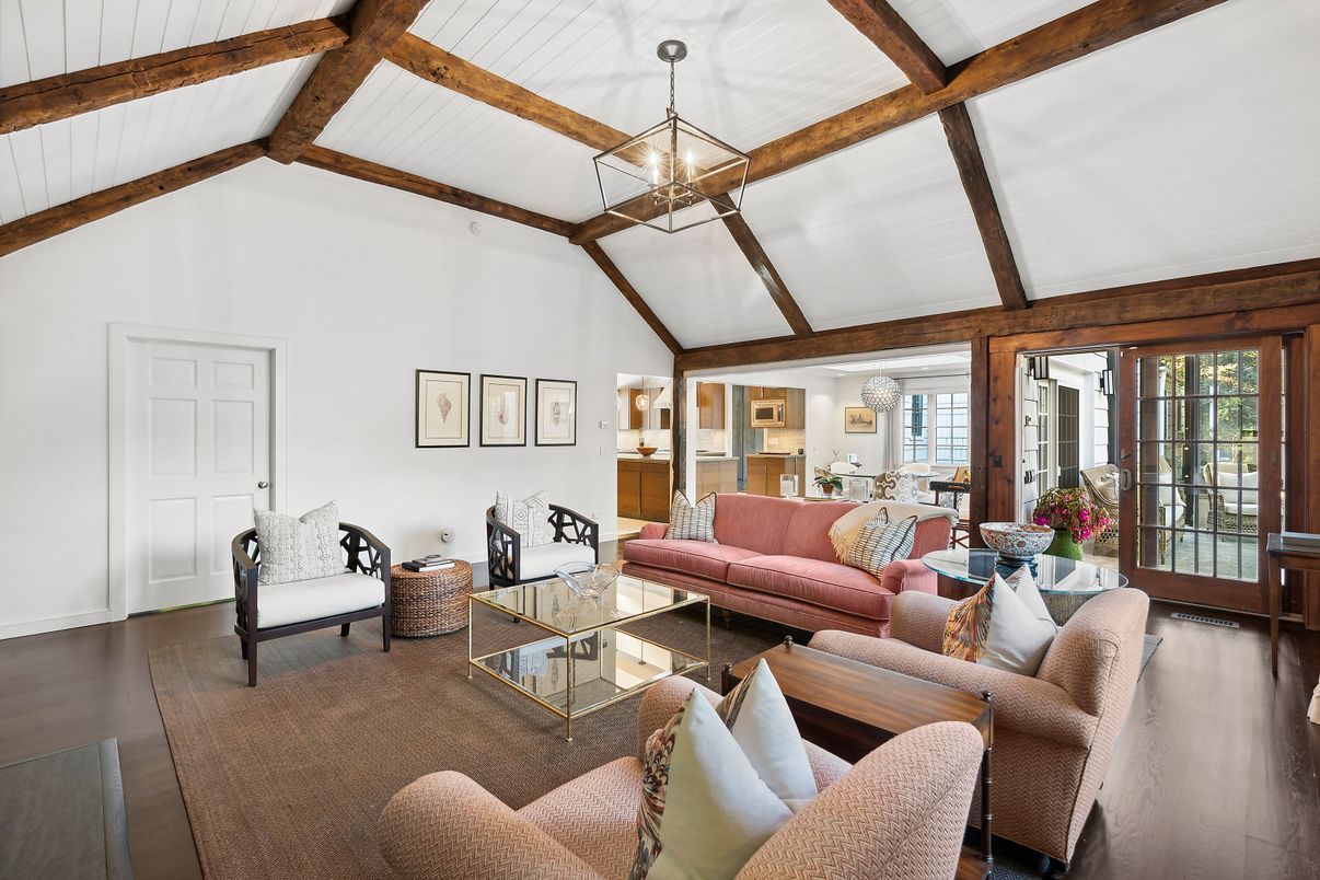 Interior, Living room, Pendant Lights, Wooden Beams, Wood Texture Flooring