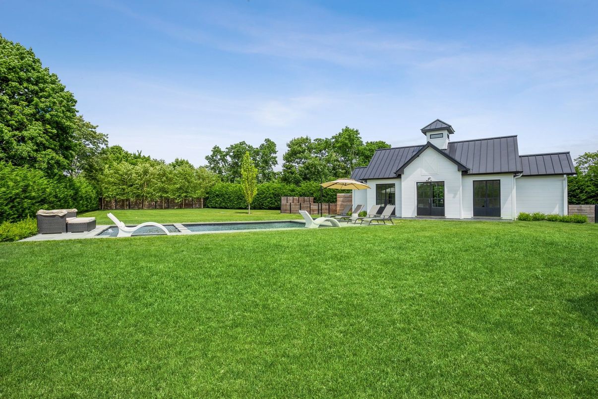 Backyard, Exterior, Pool