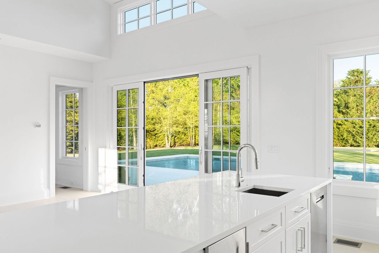 Interior, Kitchen, Pool