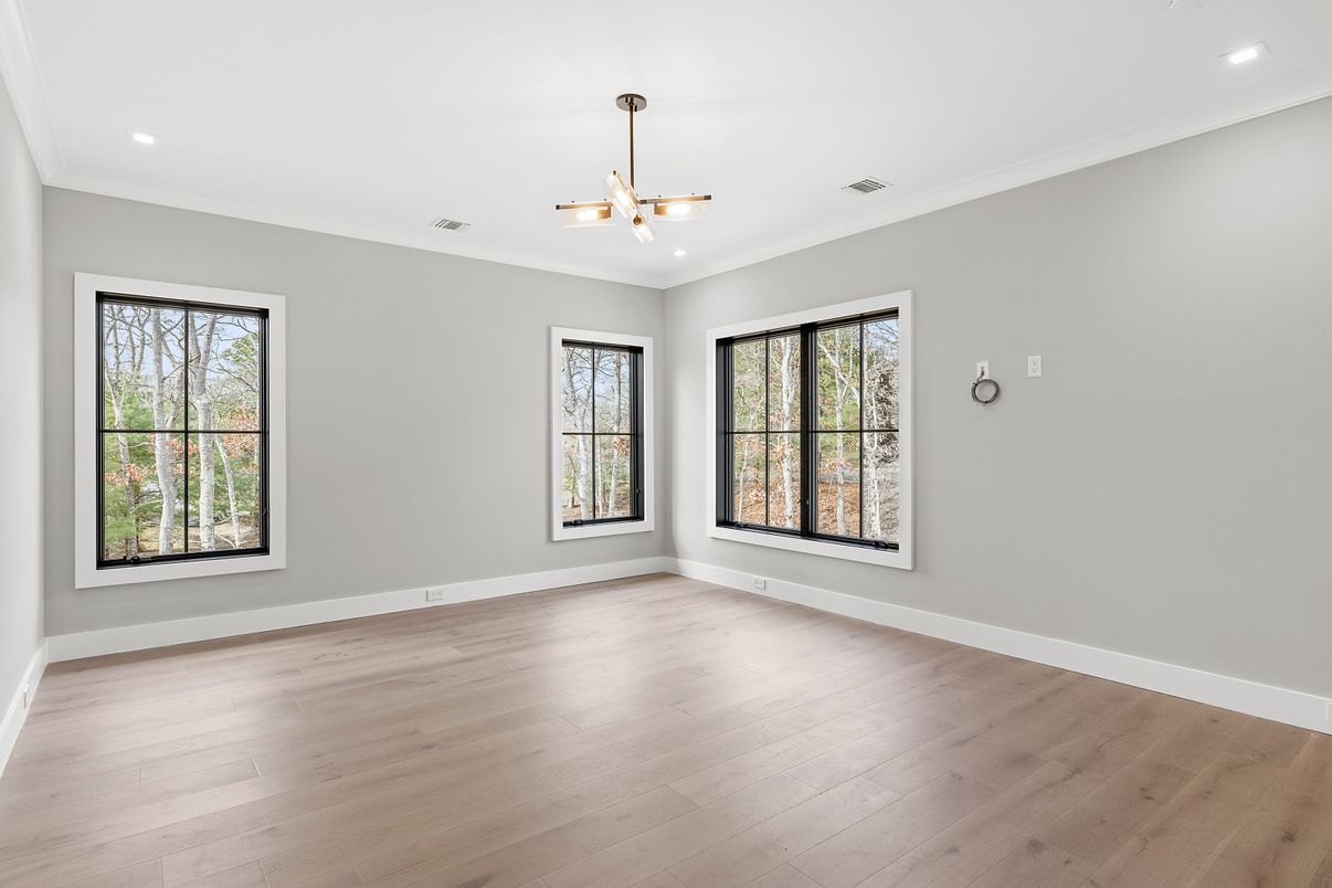 Empty room, Interior, Pendant Lights, Recessed Lighting, Wood Texture Flooring