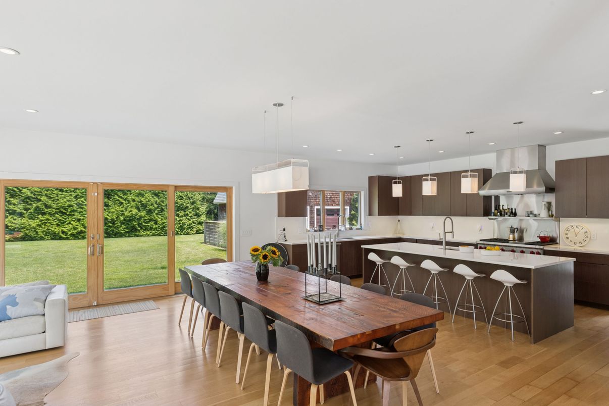 Dining room, Interior, Kitchen, Pendant Lights, Recessed Lighting, Stainless Steel Appliances, Wood Texture Flooring