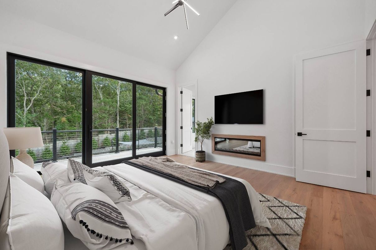 Bedroom, Fireplace, Interior, Recessed Lighting, Wood Texture Flooring