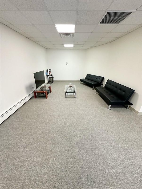 Fitness Equipment, Interior, Recessed Lighting
