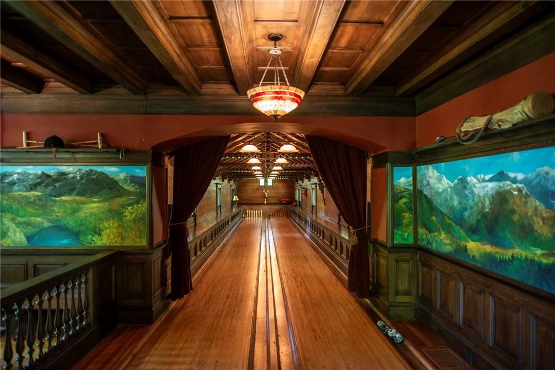 Interior, Pendant Lights, Wooden Beams, Wooden Ceilings, Wood Texture Flooring
