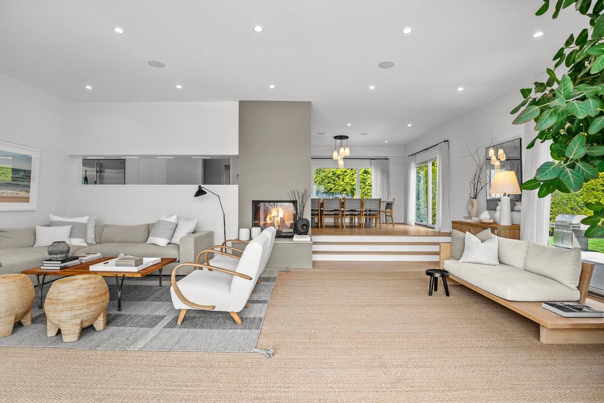 Dining room, Fireplace, Interior, Living room, Pendant Lights, Recessed Lighting