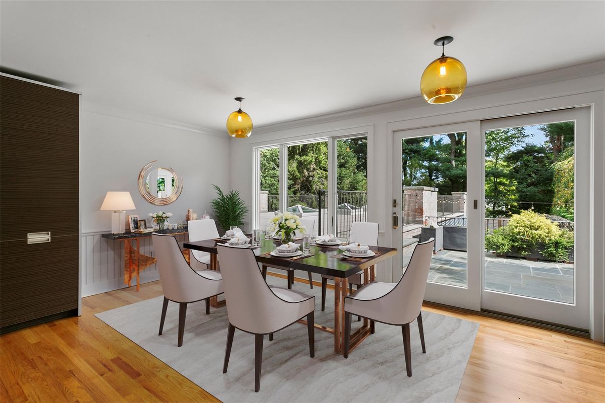 Dining room, Interior, Sun Room, Wood Texture Flooring