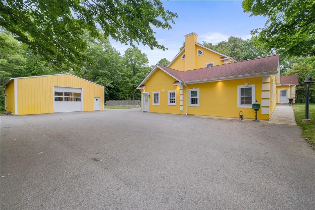 Backyard, Detached Garage, Exterior