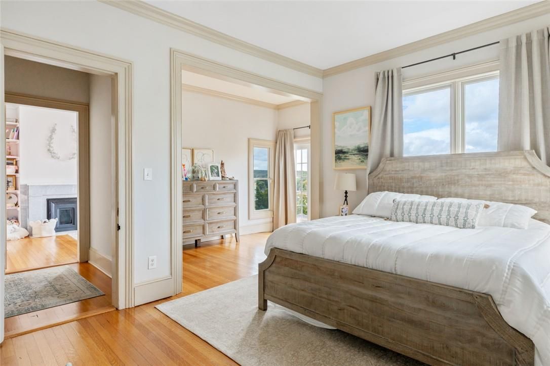 Bedroom, Fireplace, Interior, Wood Texture Flooring