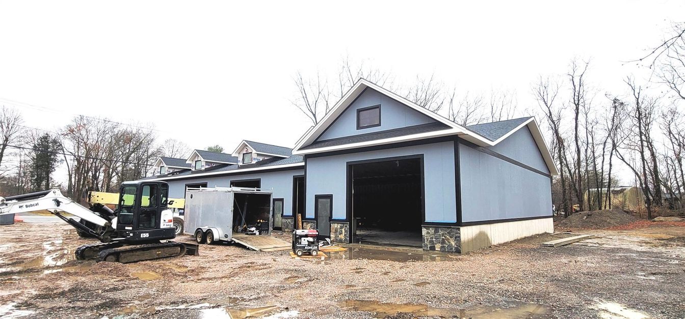 Exterior, Facade, A Frame
