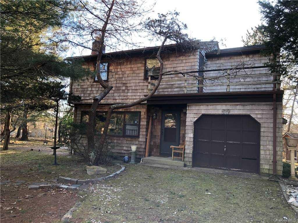 Attached, Exterior, Facade, Log Home