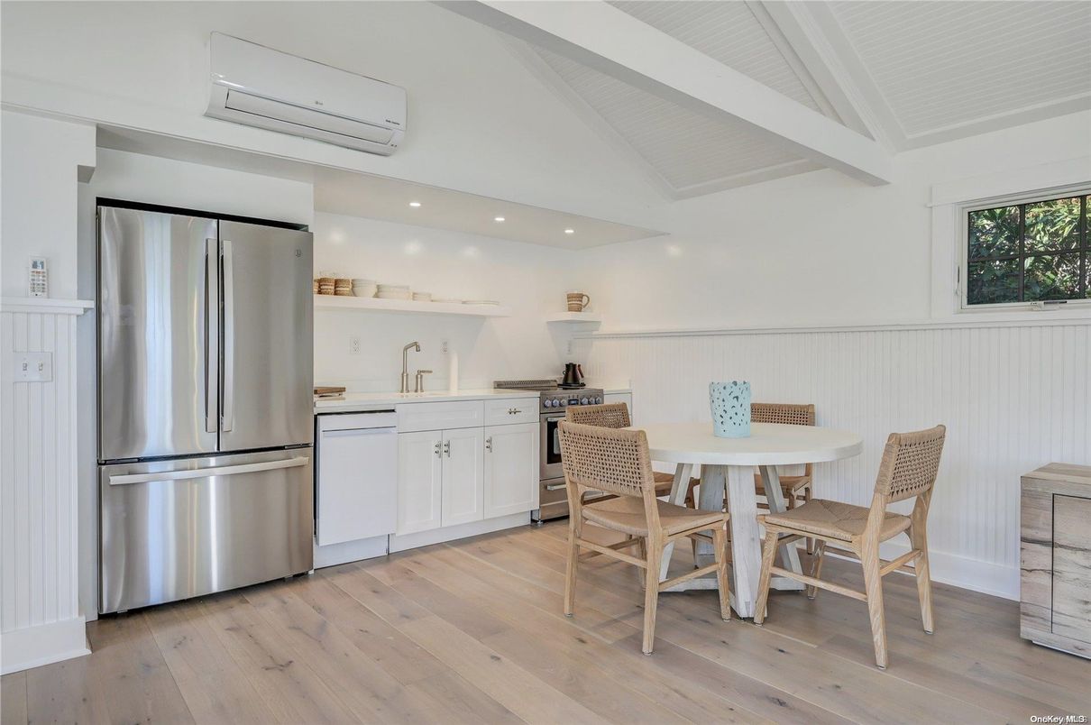 Dining room, Interior, Kitchen, Recessed Lighting, Stainless Steel Appliances, Wood Texture Flooring