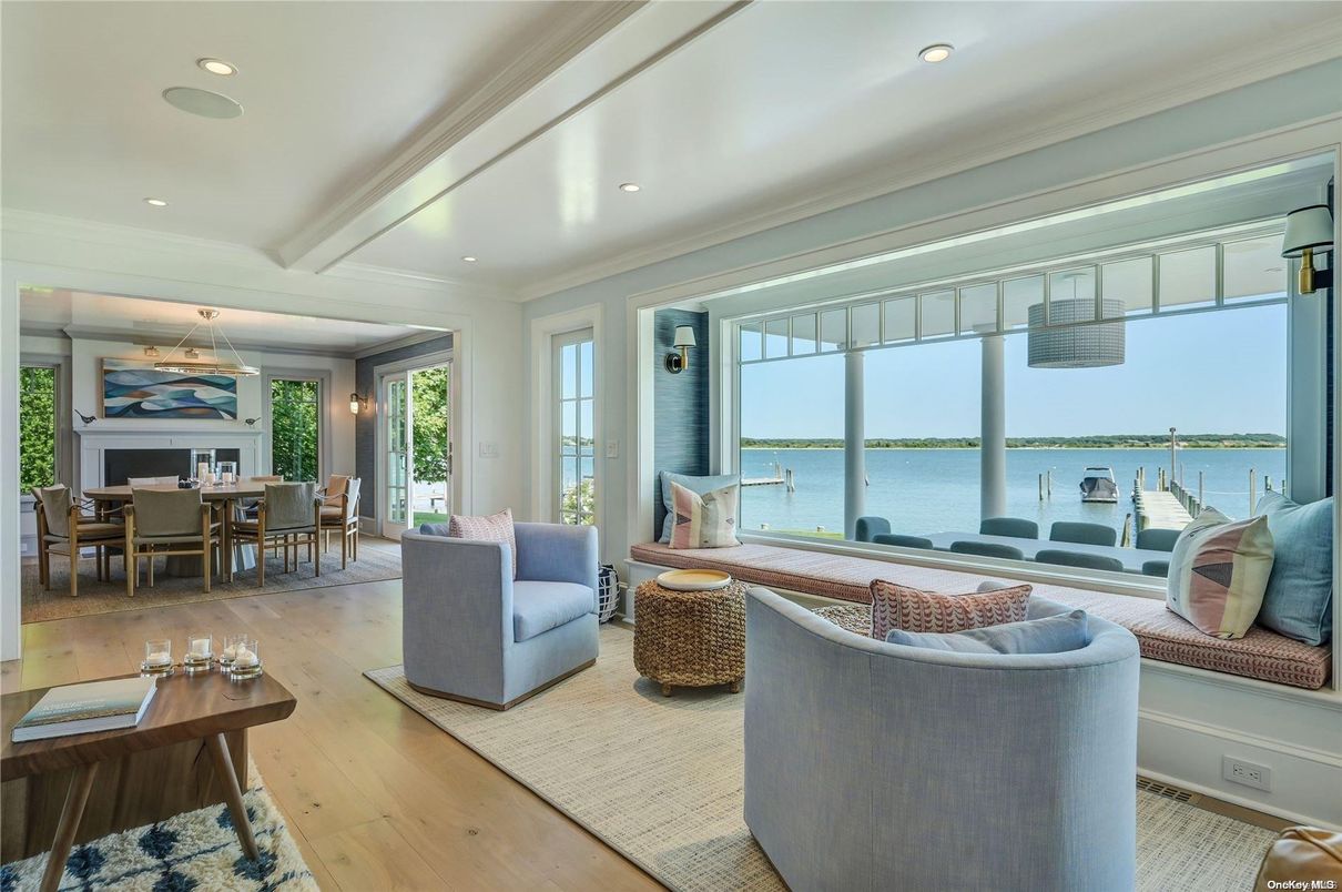 Dining room, Interior, Living room, Recessed Lighting, Water, Wood Texture Flooring