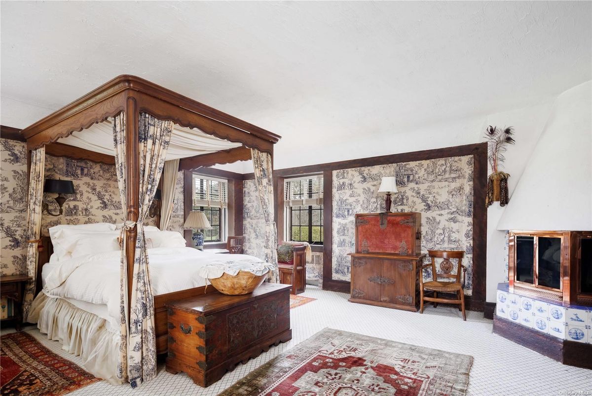 Bedroom, Fireplace, Interior