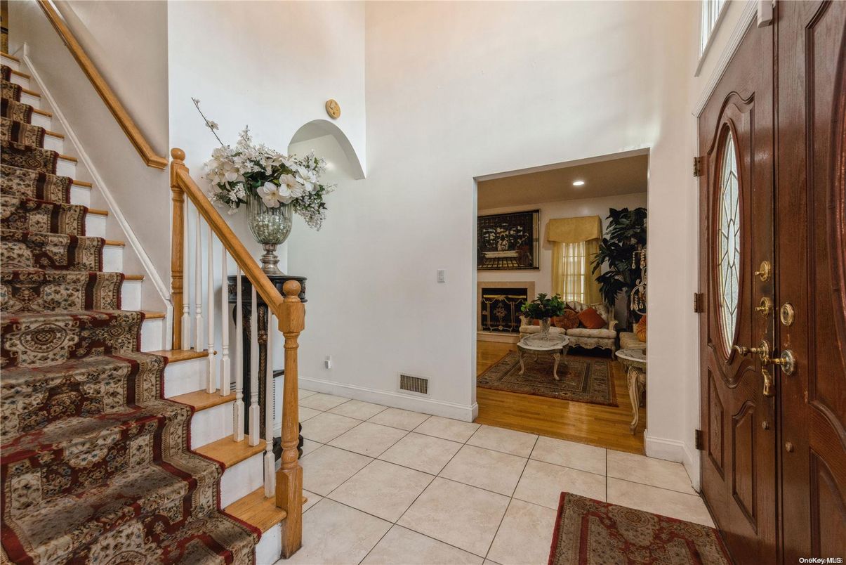 Dining room, Fireplace, Interior, Recessed Lighting, Wood Texture Flooring