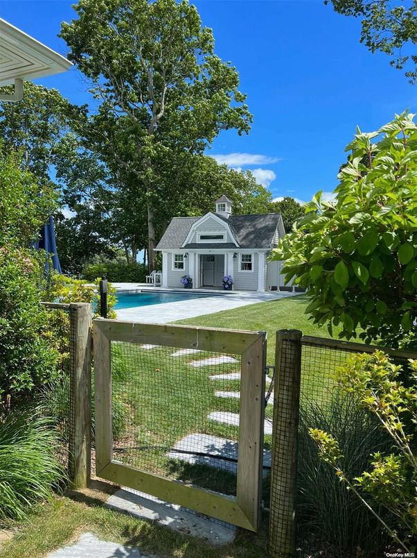 Backyard, Exterior, Pool