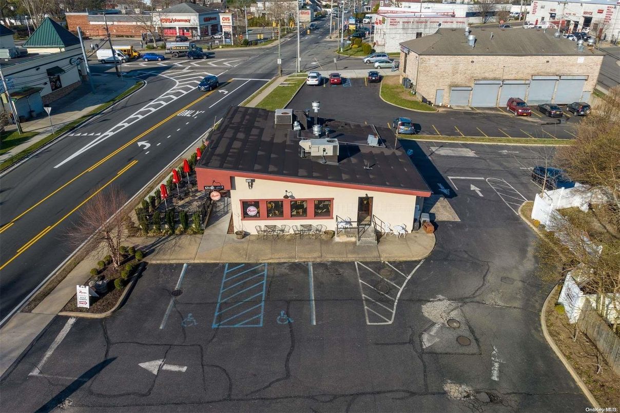 Exterior, Drone