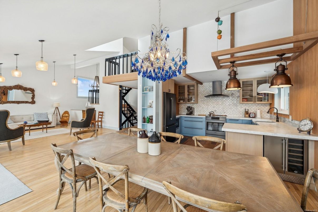 Chandelier, Dining room, Interior, Kitchen, Living room, Pendant Lights, Stone Walls, Wood Texture Flooring