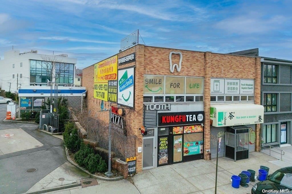 Exterior, Facade, Brick Facade, None