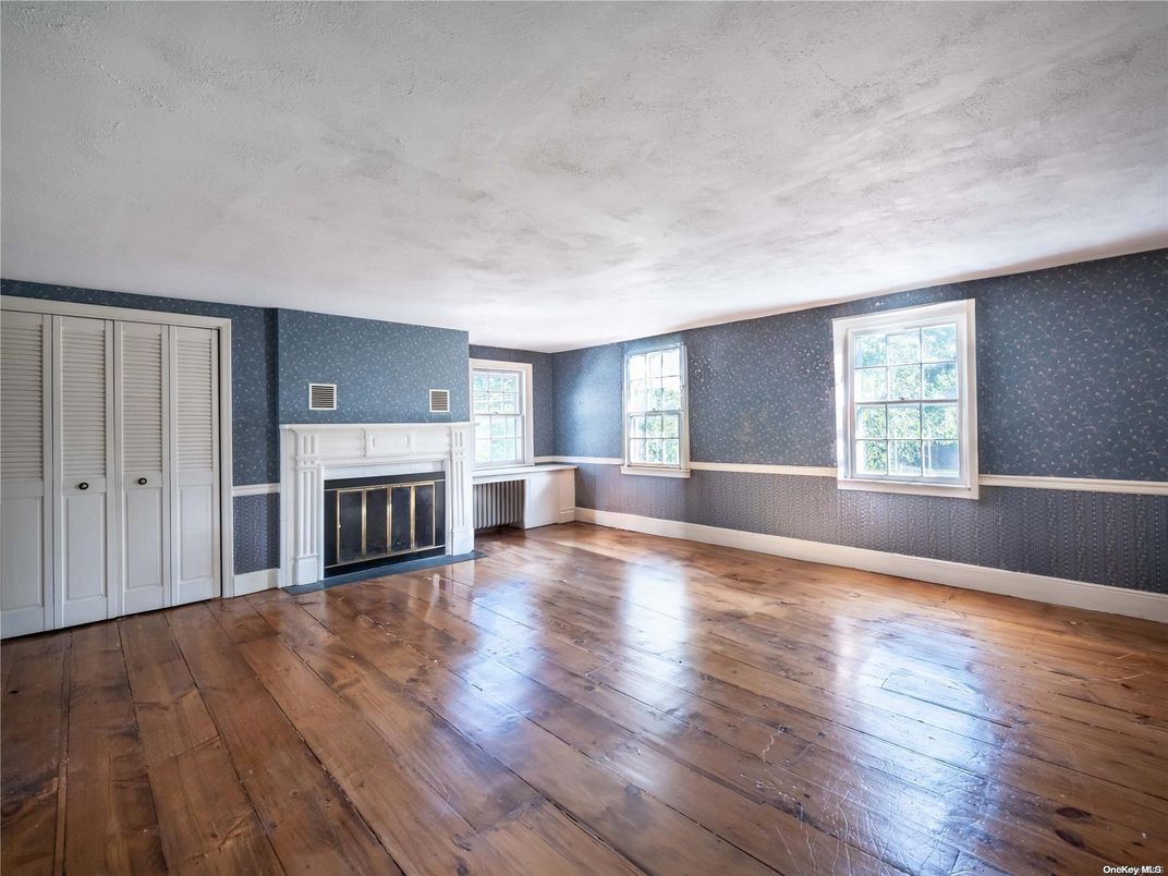 Empty room, Fireplace, Interior, Wood Texture Flooring