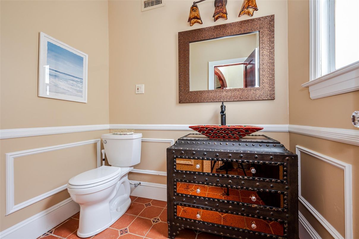 Bathroom, Interior