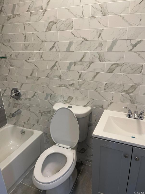 Bathroom, Interior, Marble Walls